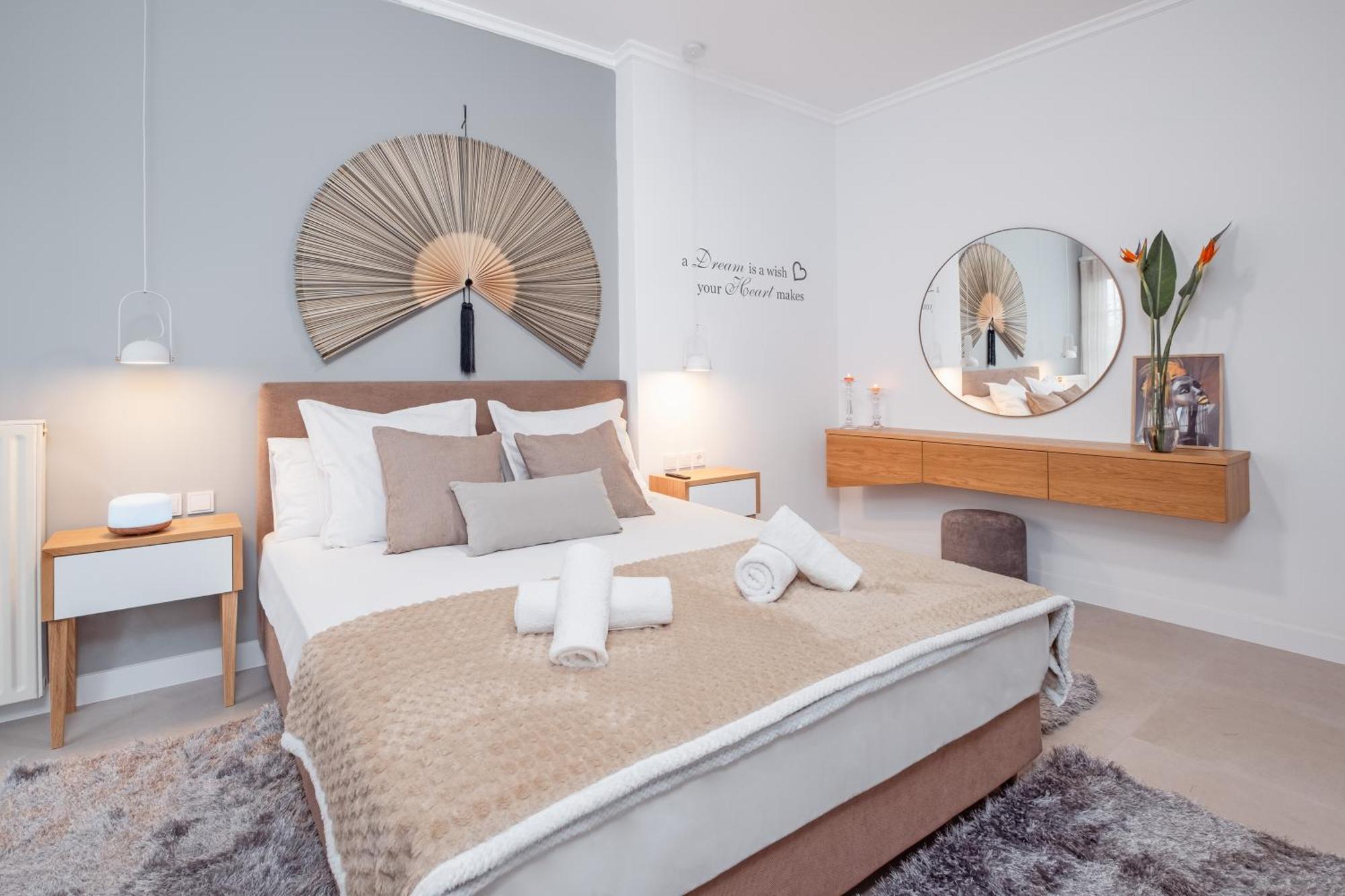 Singer Suites Kalamata - Luxury Suites Ngoại thất bức ảnh