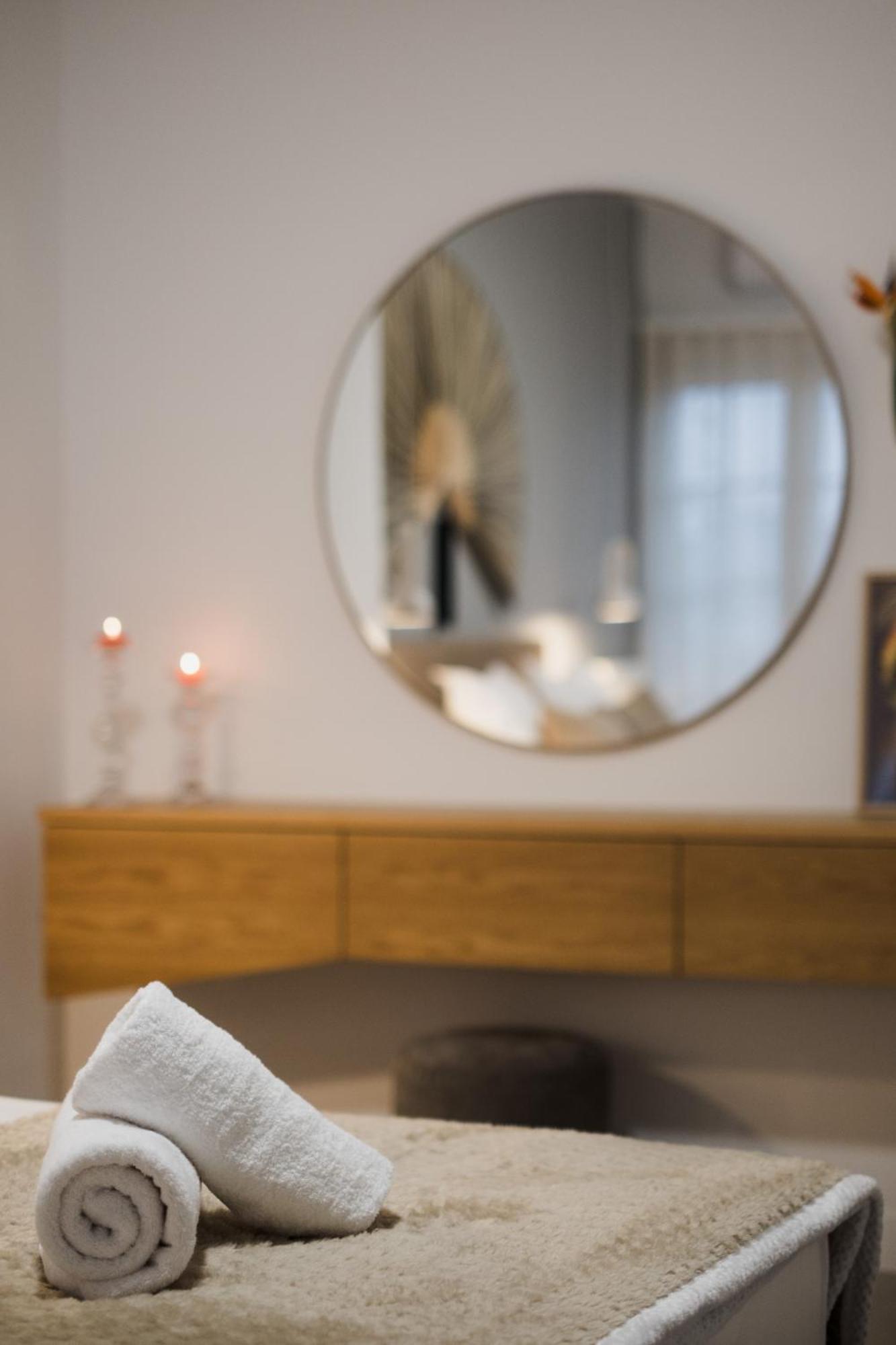 Singer Suites Kalamata - Luxury Suites Ngoại thất bức ảnh